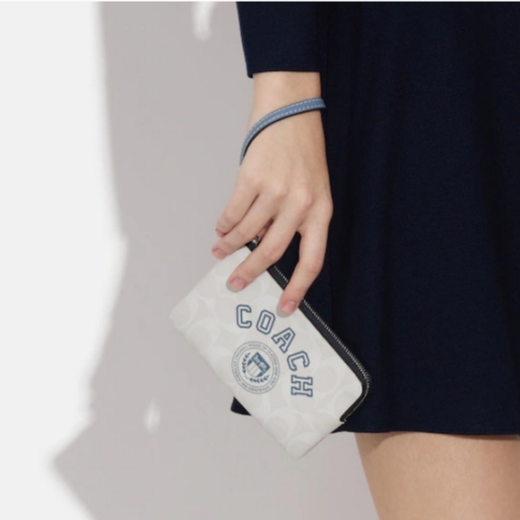 Corner Zip Wristlet In Signature Canvas With Varsity Motif Blue & White, NWT - Picture 4 of 5